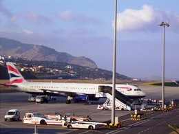 der Flughafen von Funchal, Madeira